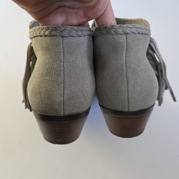 Crown Vintage Tammy Gray Suede Western Style Ankle Boot sz 8.5 - Picture 6 of 10